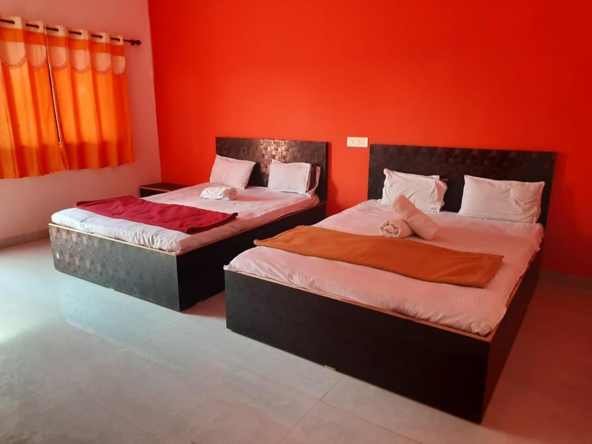 Hotel Nisarg Lodging And Restaurant Аурангабад Екстериор снимка